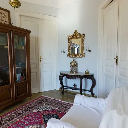 Traditional House Διαμέρισμα Λεωνίδιο